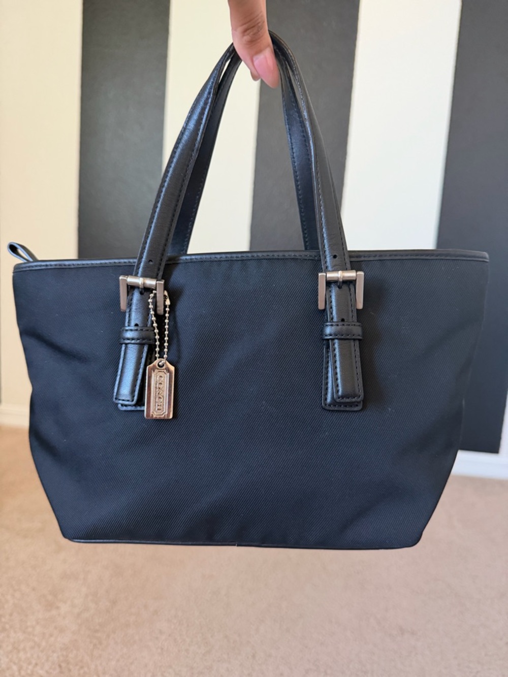 Coach Vintage Nylon Tote Bag Black Y2K Lightweight Shoulder Bag Style 7047 🖤